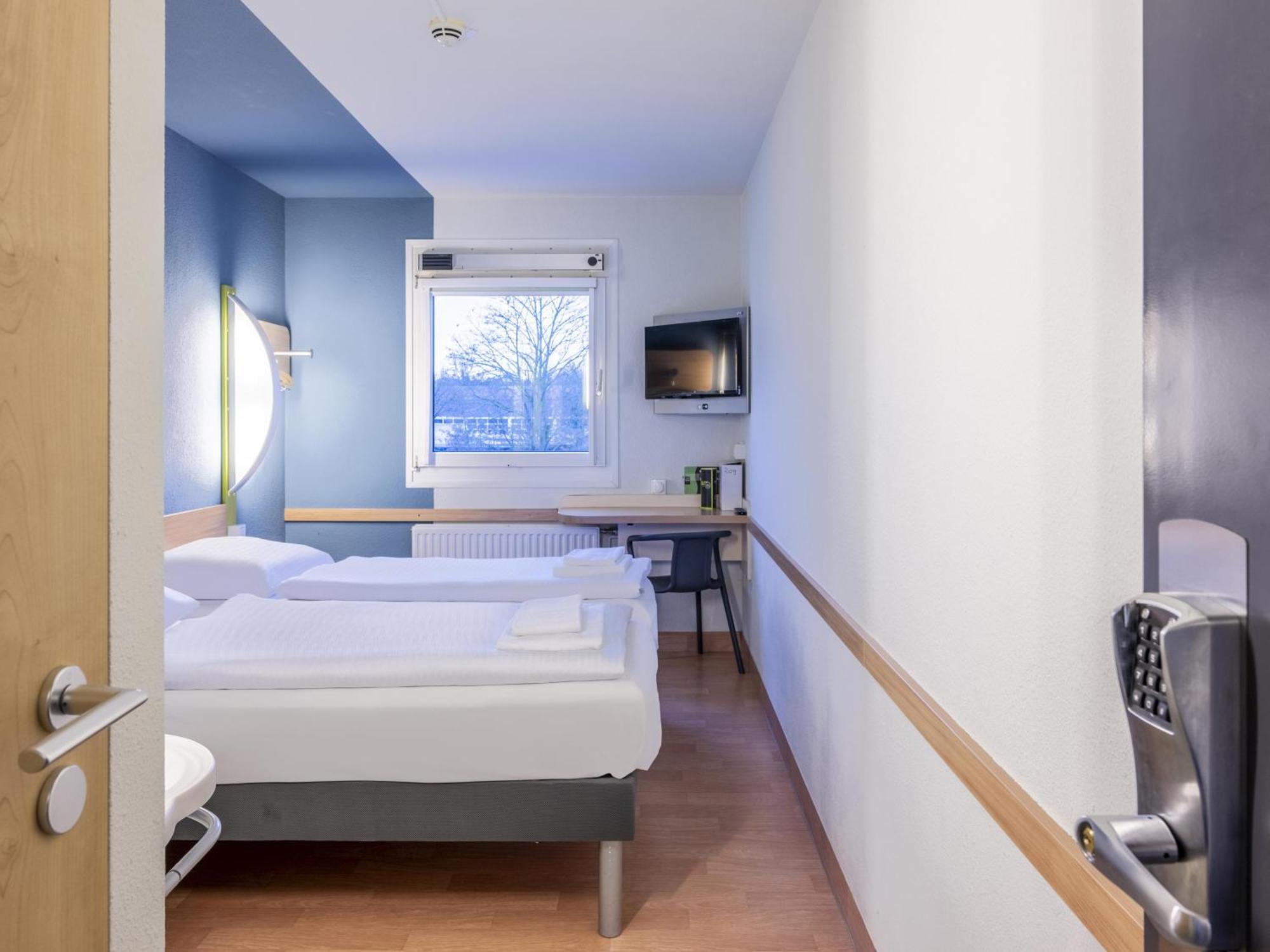 B&B Hotel Giessen-Linden Linden  外观 照片