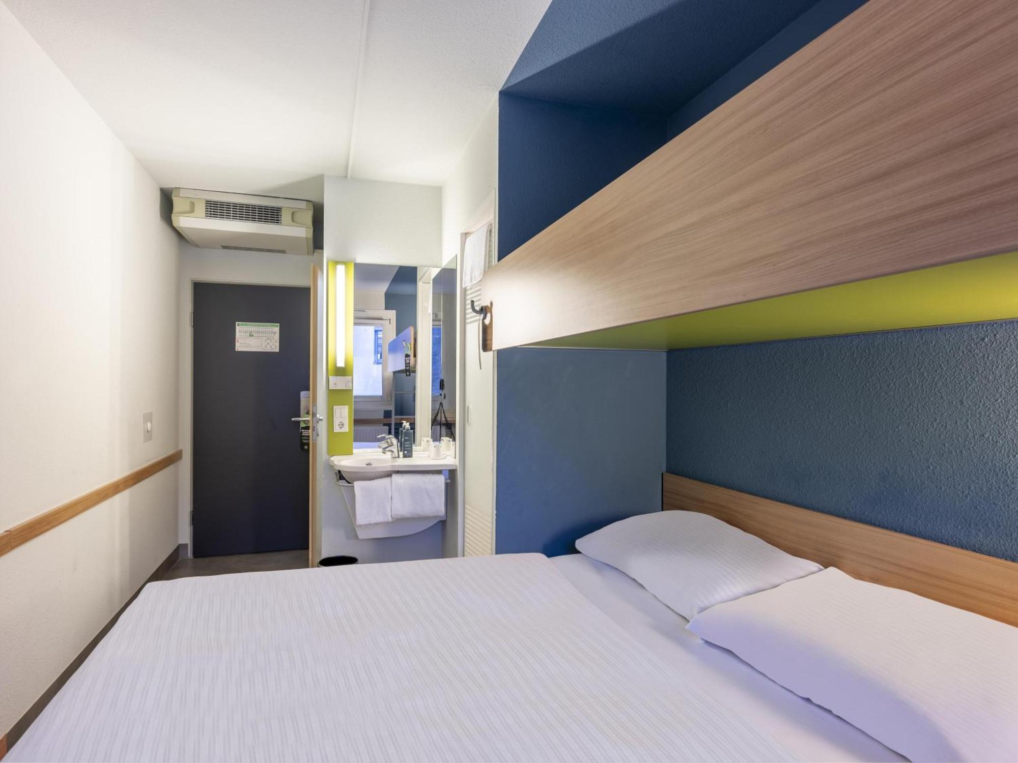 B&B Hotel Giessen-Linden Linden  外观 照片